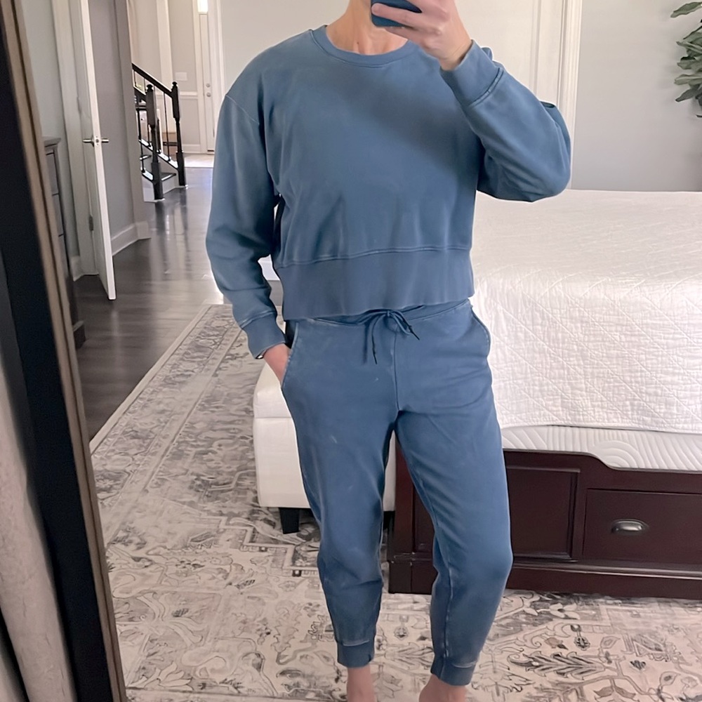 JoyLab sweatsuit
